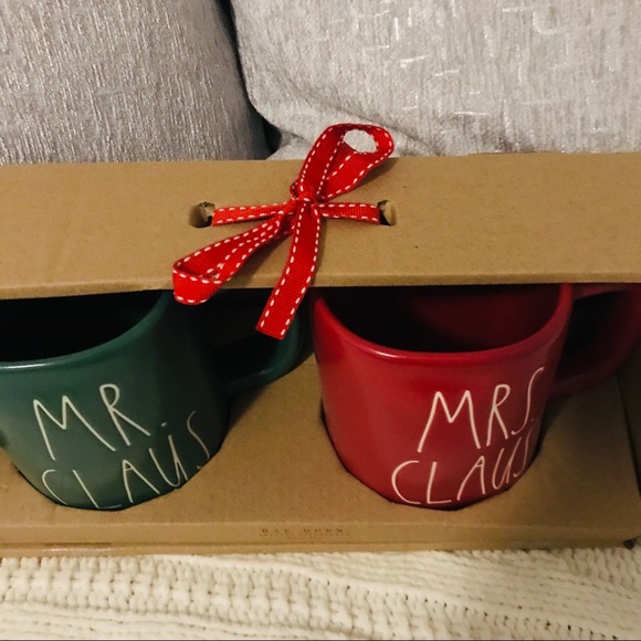 SOLD NWT Rae Dunn Mr & Mrs Claus Mug Set FIRM - Picture 5 of 8